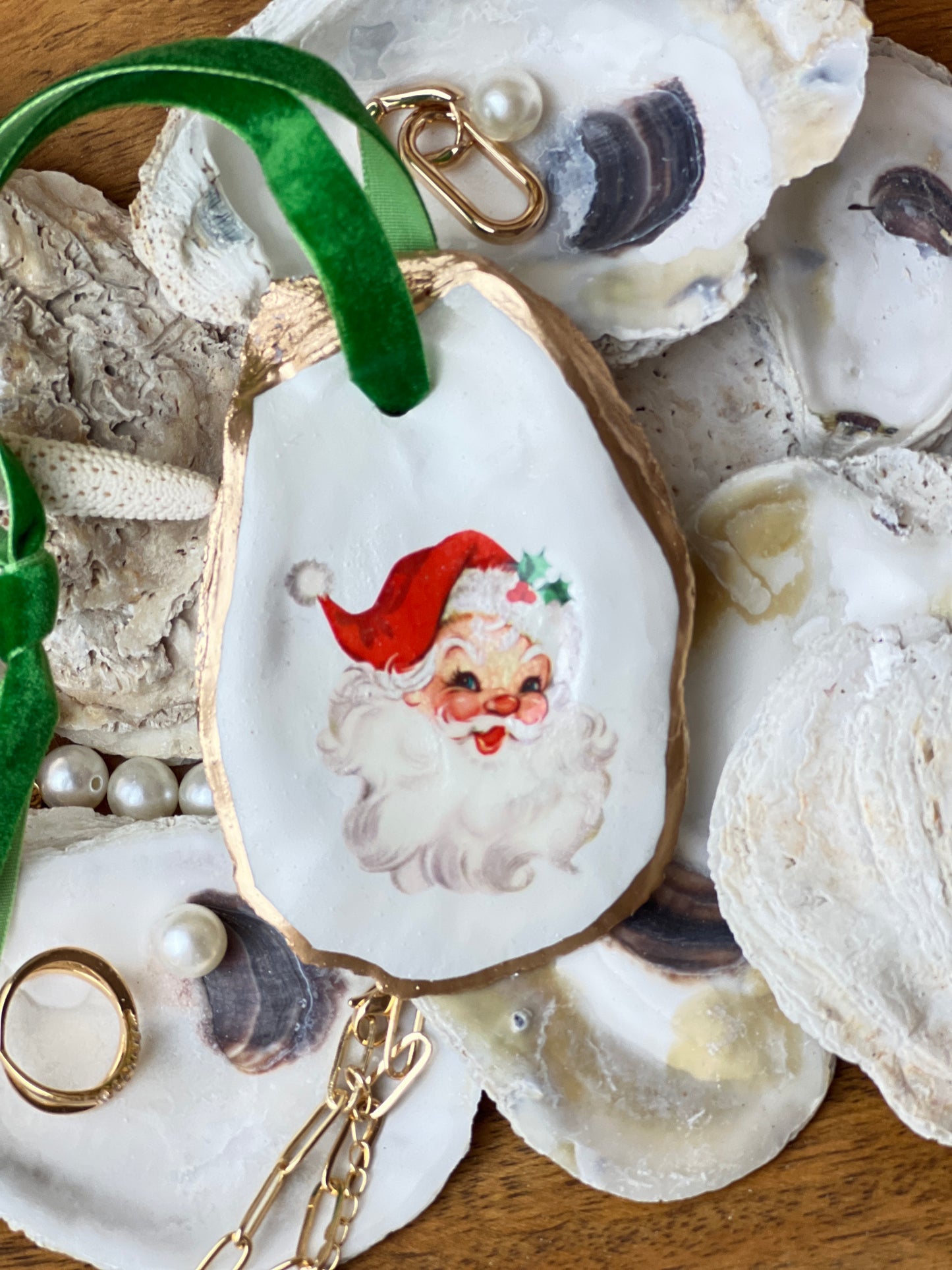 Retro Red Santa Oyster Ornament