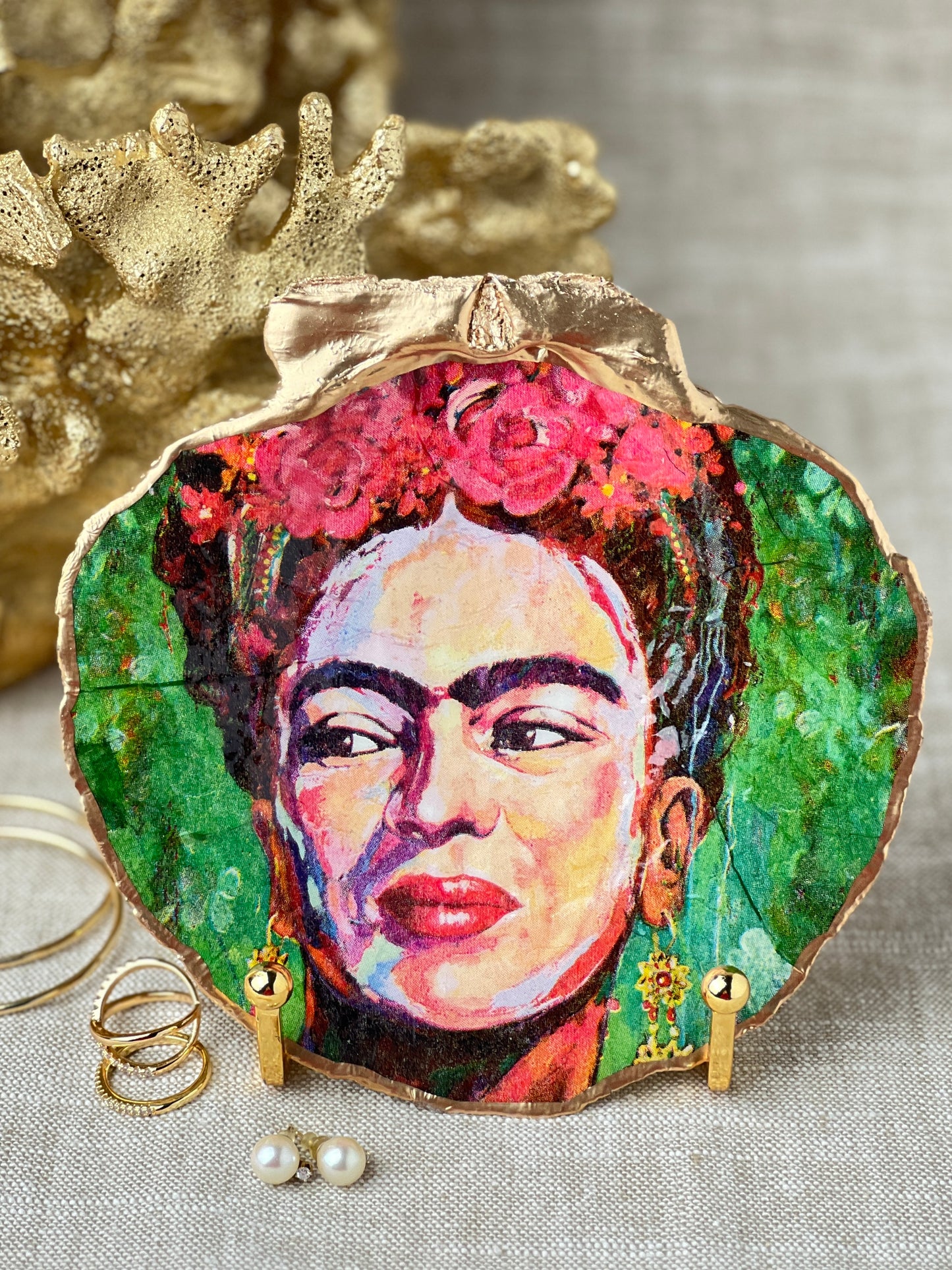 Frida Kahlo Scallop Shell