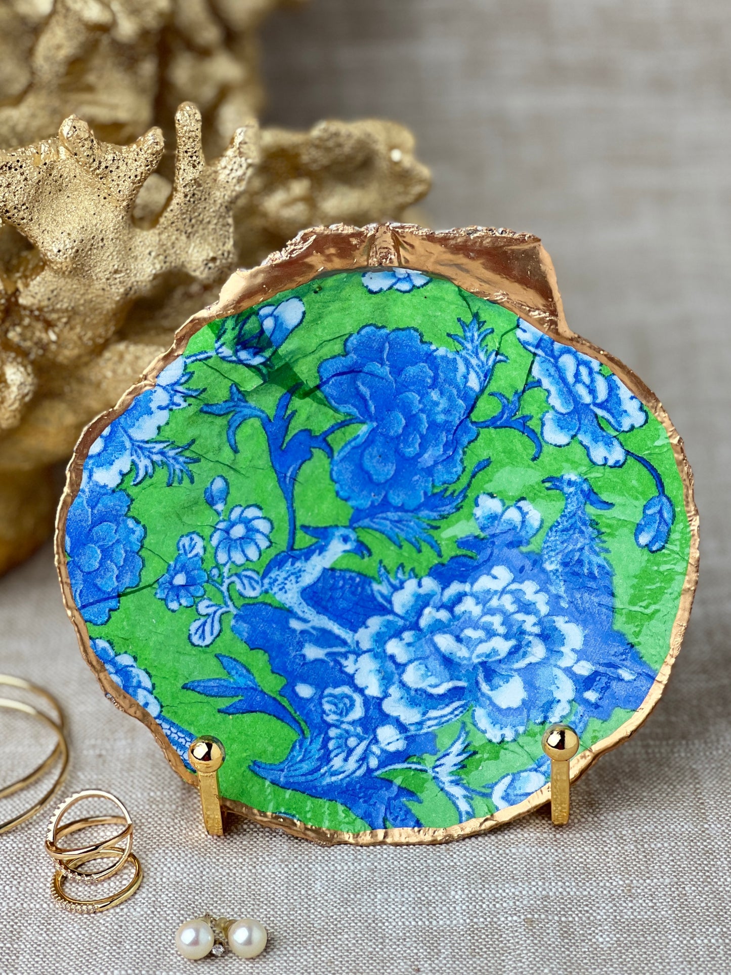 Floral Chinoiserie Blue Green Scallop Shell