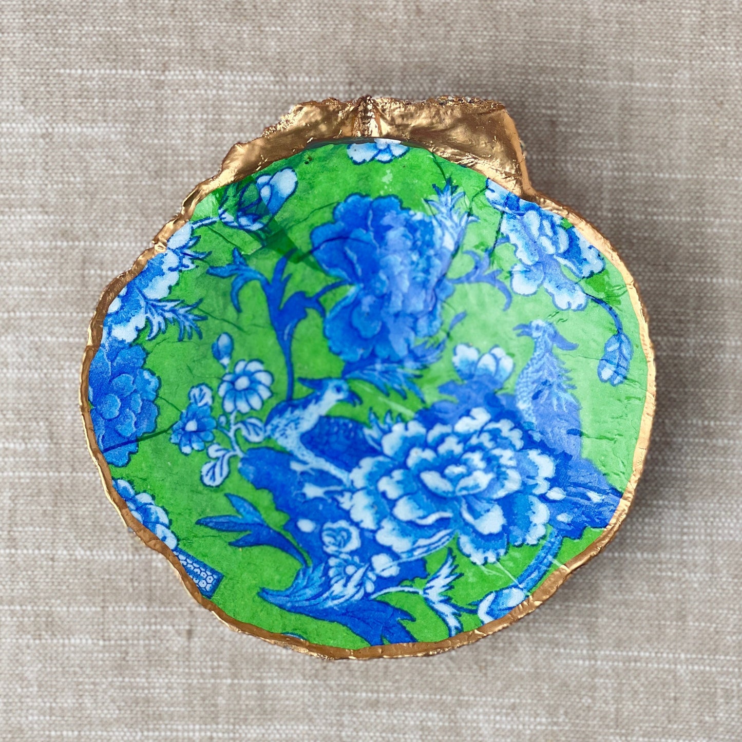 Chinoiserie Blue Green Scallop Shell