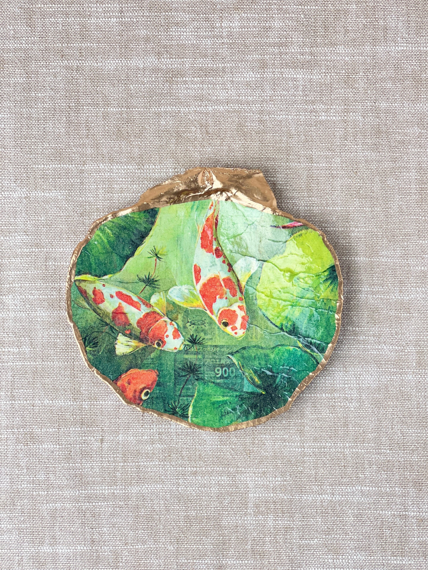 Koi Pond Scallop Shell