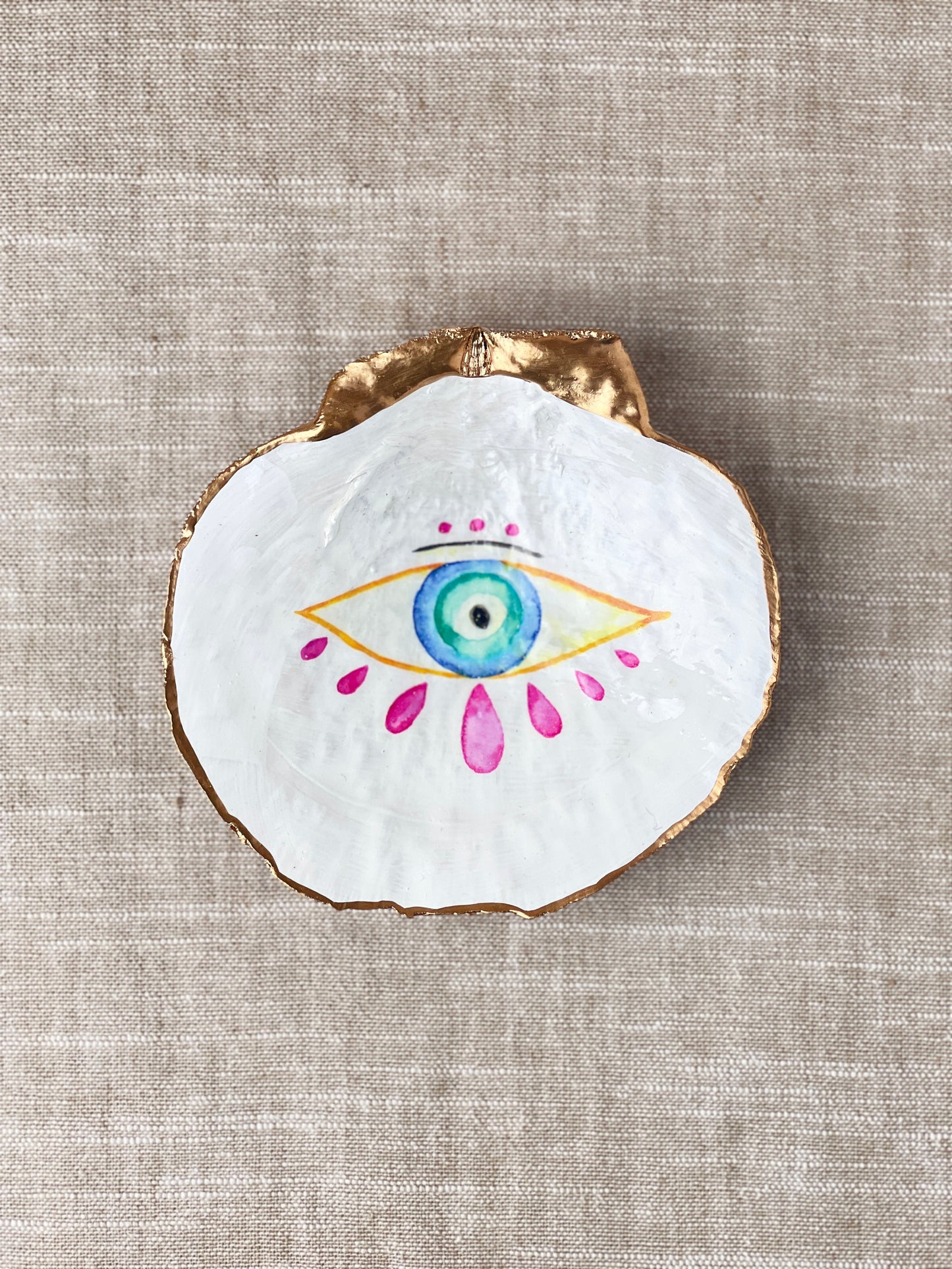 Evil Eye Scallop Shell