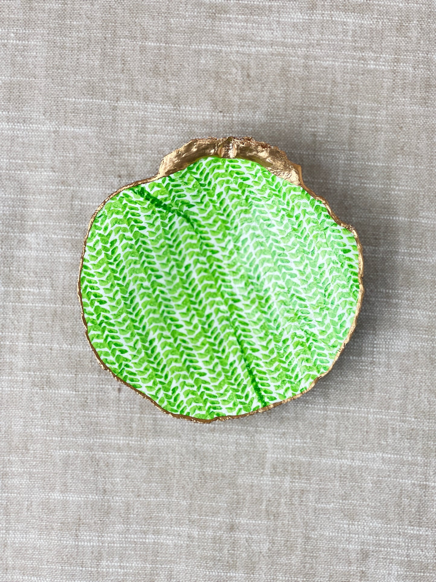 Green Fern Scallop Shell
