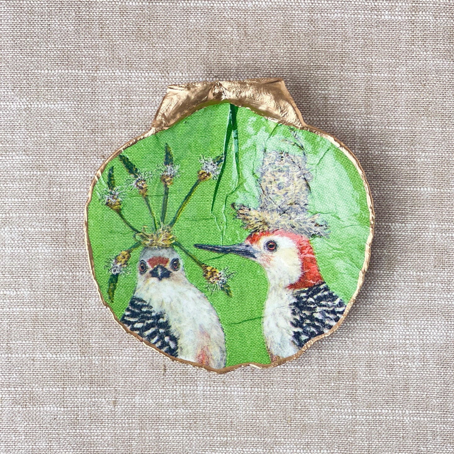 Regal Birds Scallop Shell