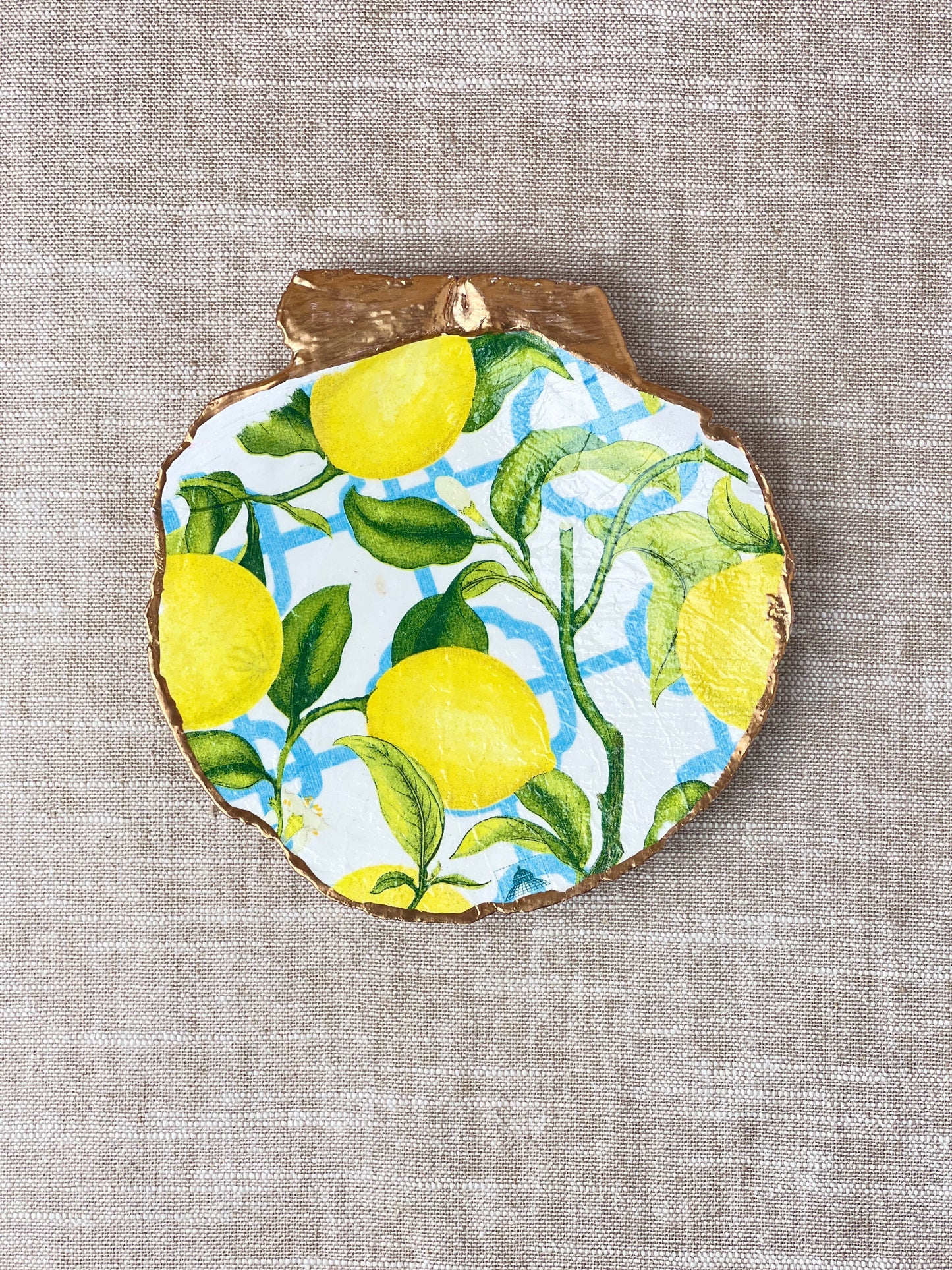 French Lemon Scallop Shell
