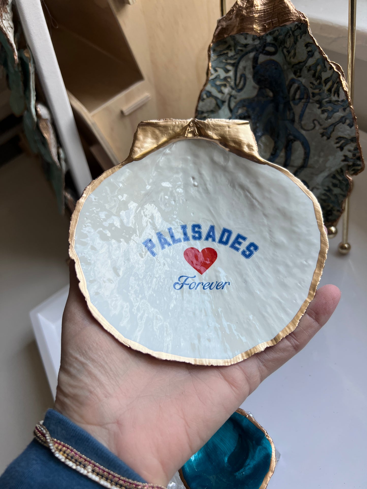 Palisades Forever Heart Scallop Shell