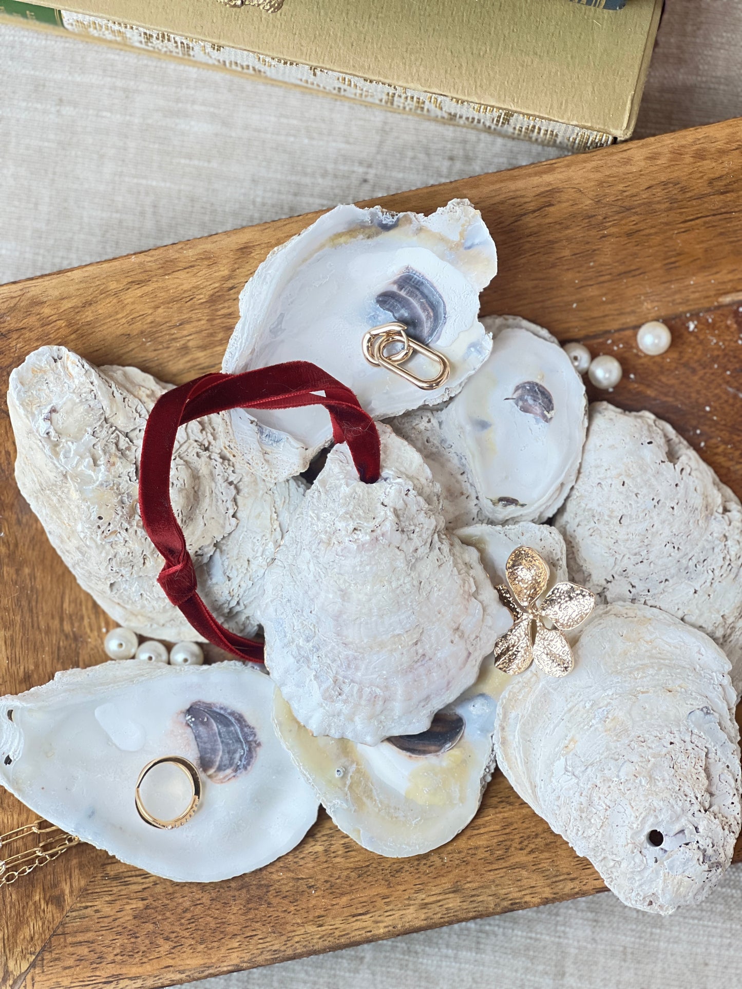 Music Notes Oyster Ornament