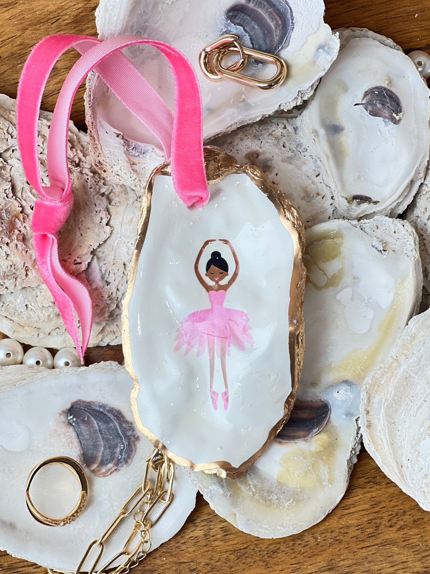 Dark Skin Ballerina Oyster Ornament