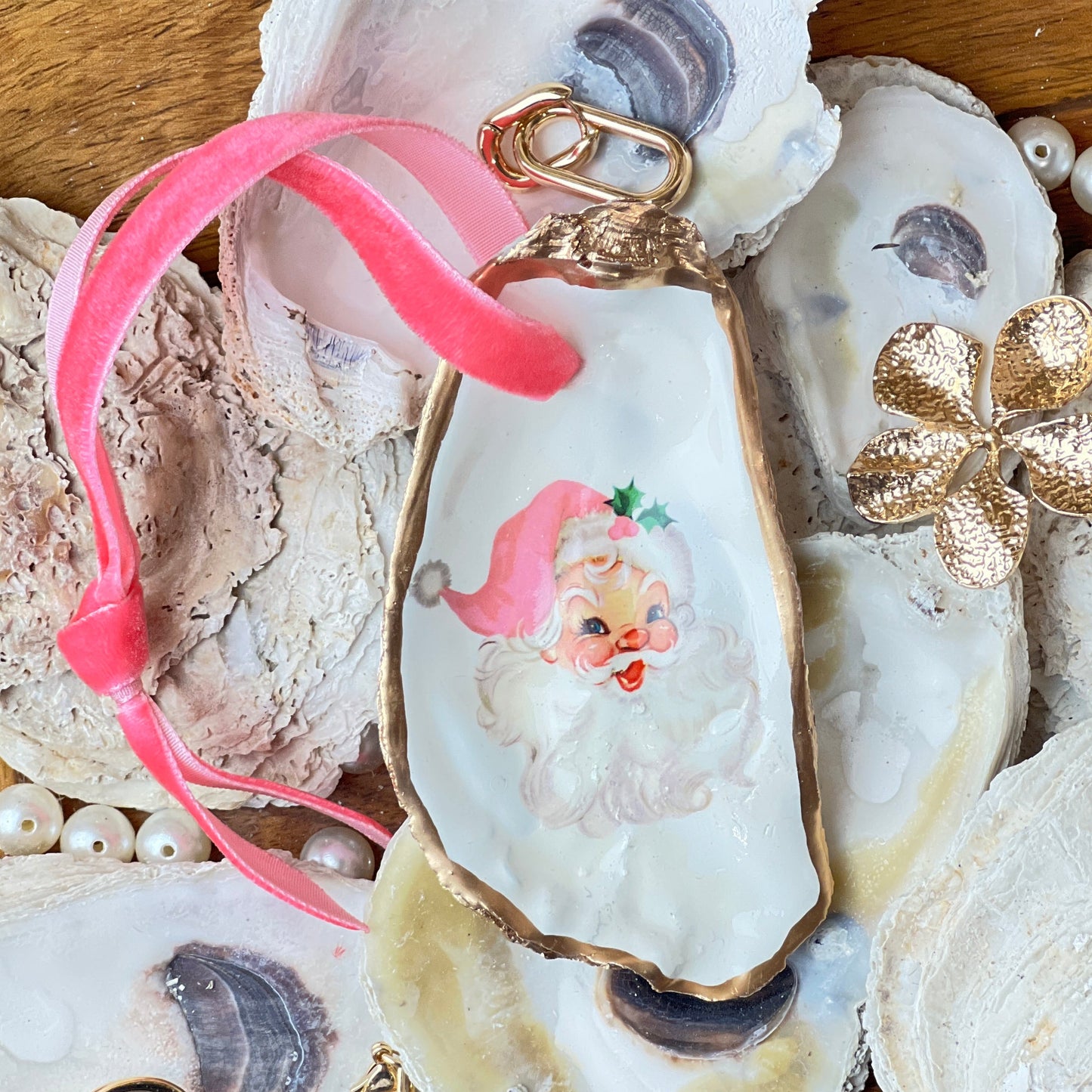 Pink Retro Santa Oyster Ornament