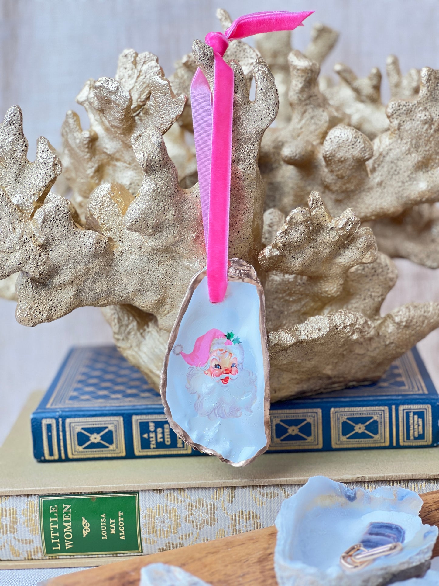 Pink Retro Santa Oyster Ornament
